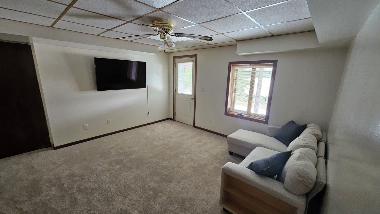 Photo of Livingroom in Kendall