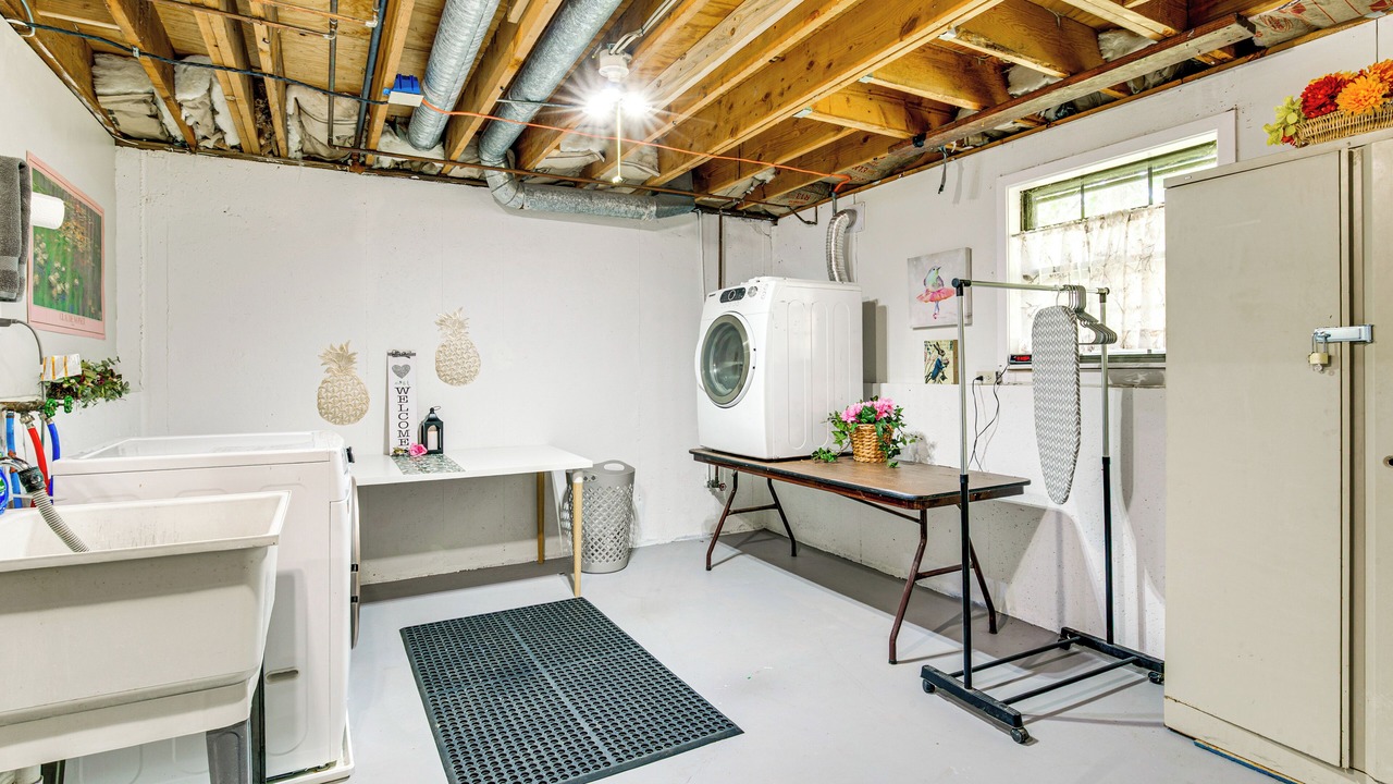Photo of Bedroom in Overland Park