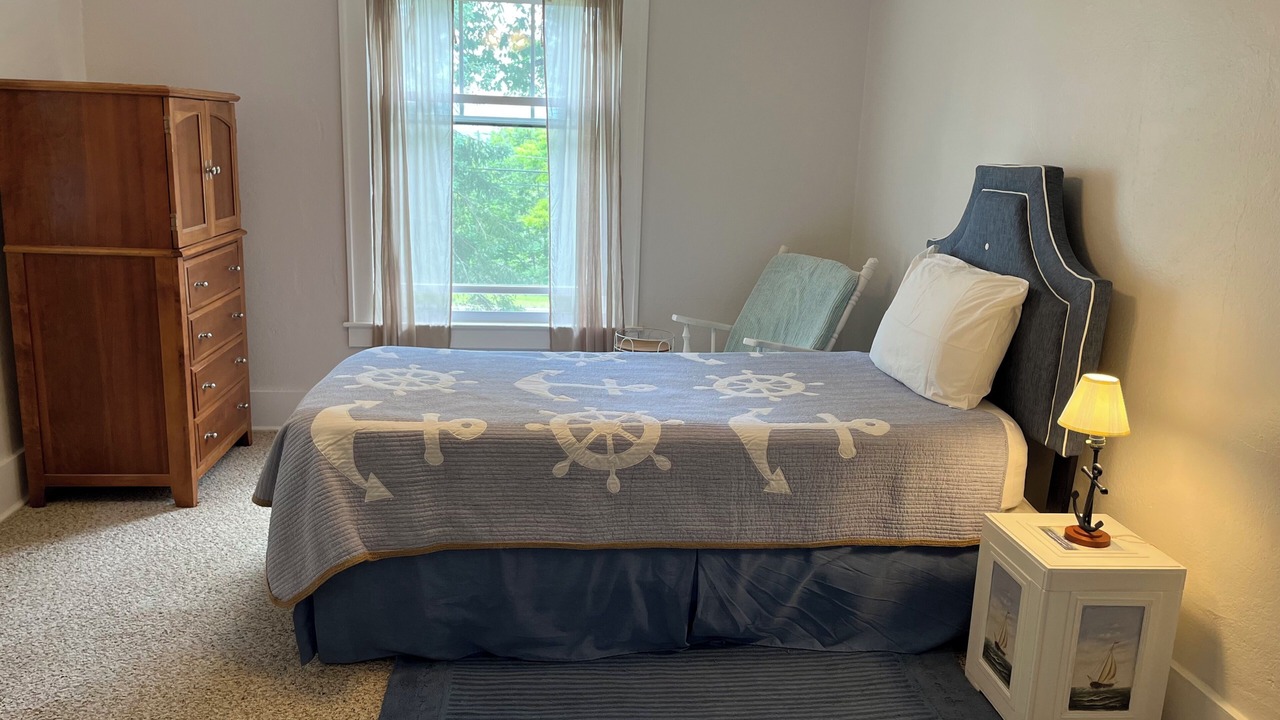 Photo of Bedroom in Harbor Springs