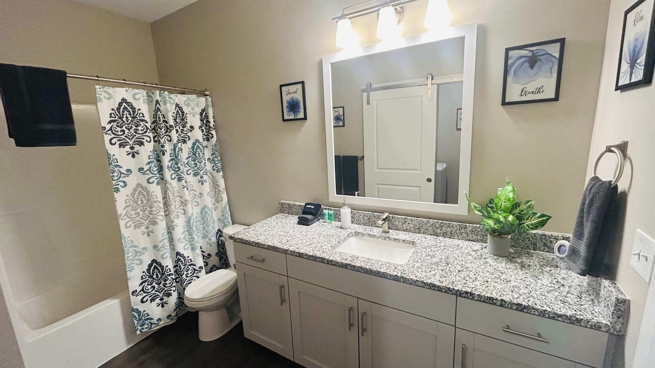 Photo of Bathroom in Grandville