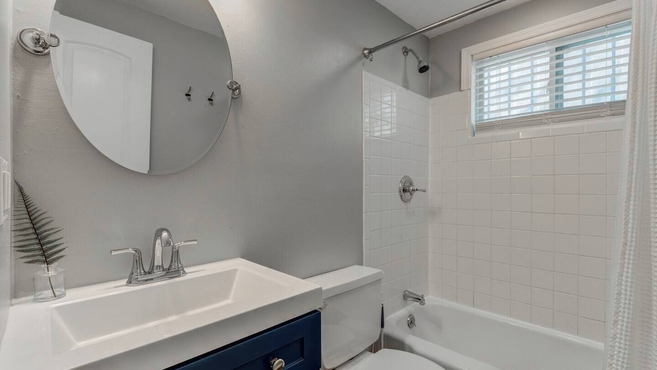 Photo of Bathroom in Rosedale