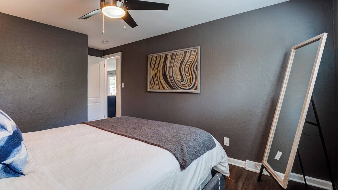 Photo of Bedroom in Rosedale