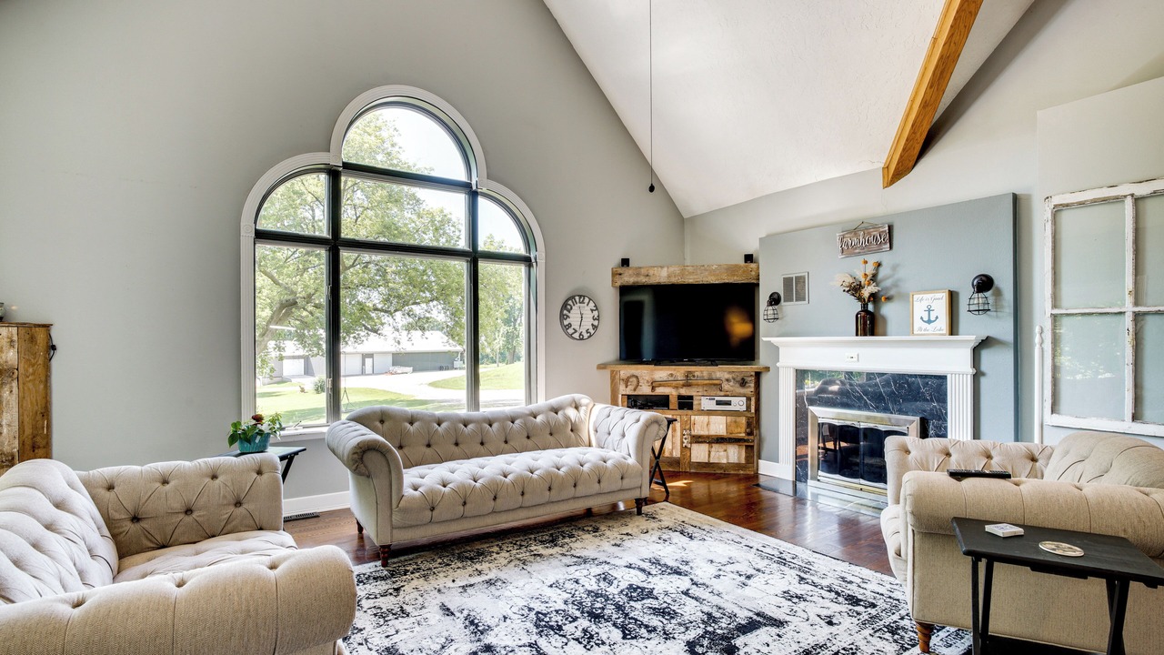 Photo of Livingroom in Chilton