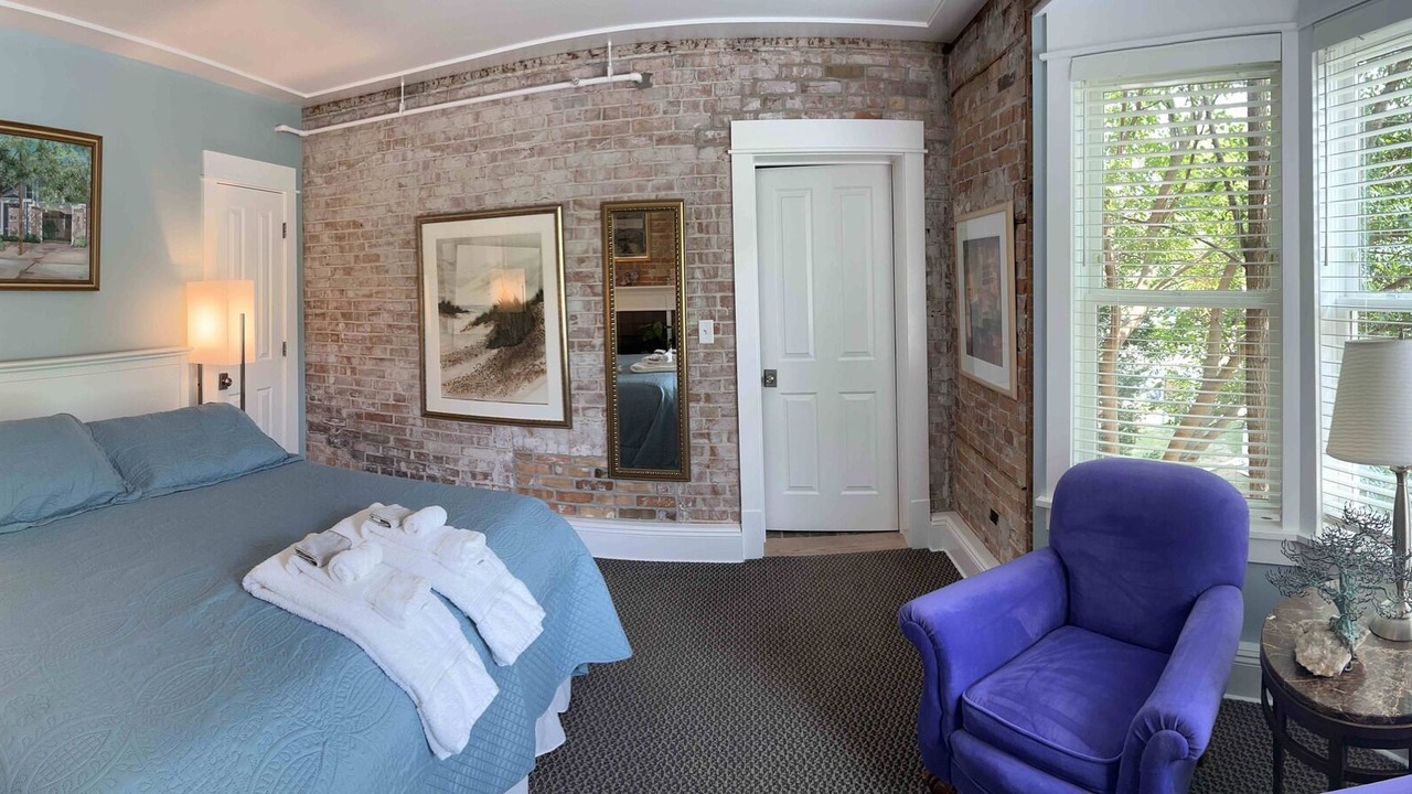 Photo of Bedroom in Saugatuck