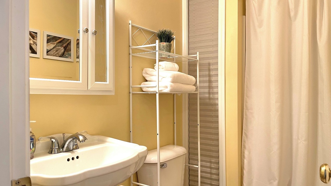 Photo of Bathroom in Shipshewana