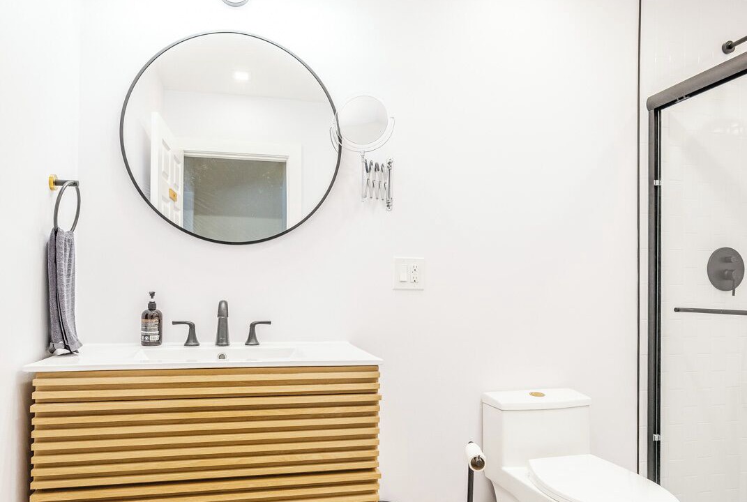 Photo of Bathroom in Lake Dalecarlia