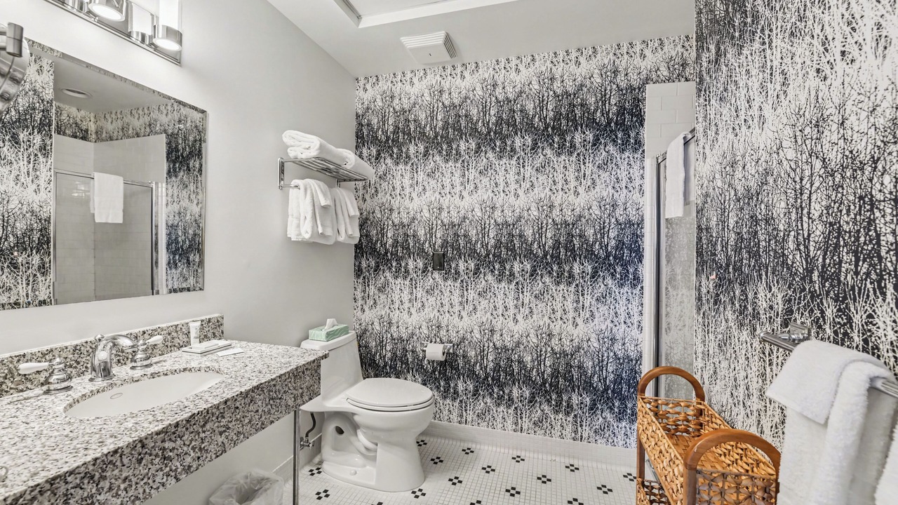 Photo of Bathroom in Bay Harbor