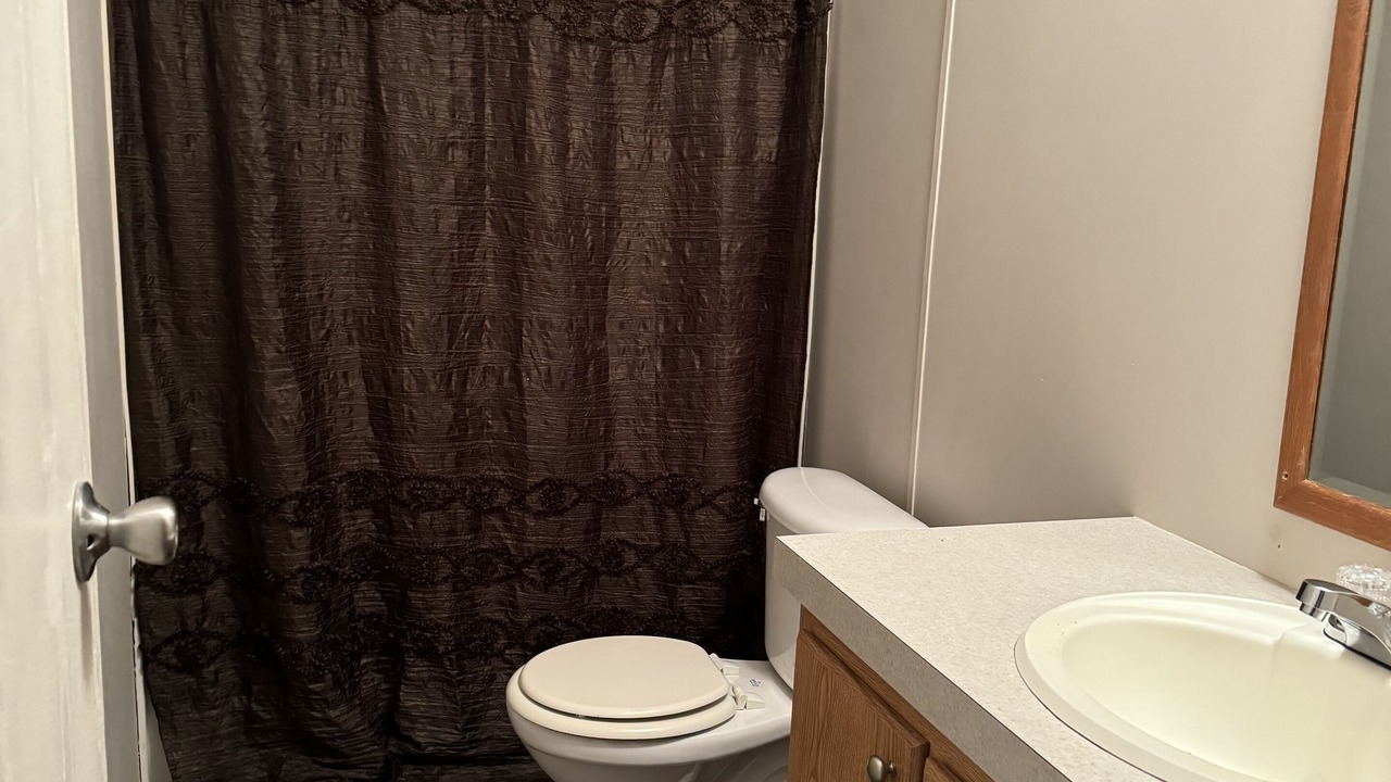 Photo of Bathroom in Claiborne