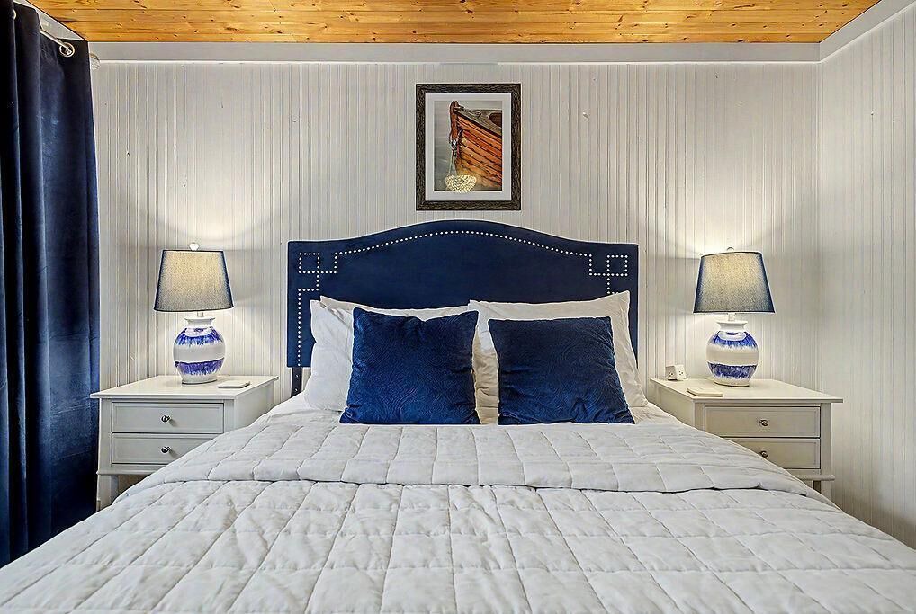 Photo of Bedroom in Saugatuck