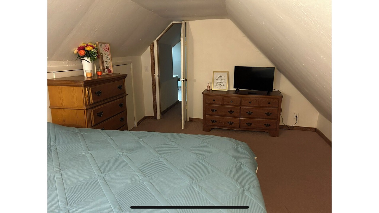 Photo of Bedroom in Elizabethtown
