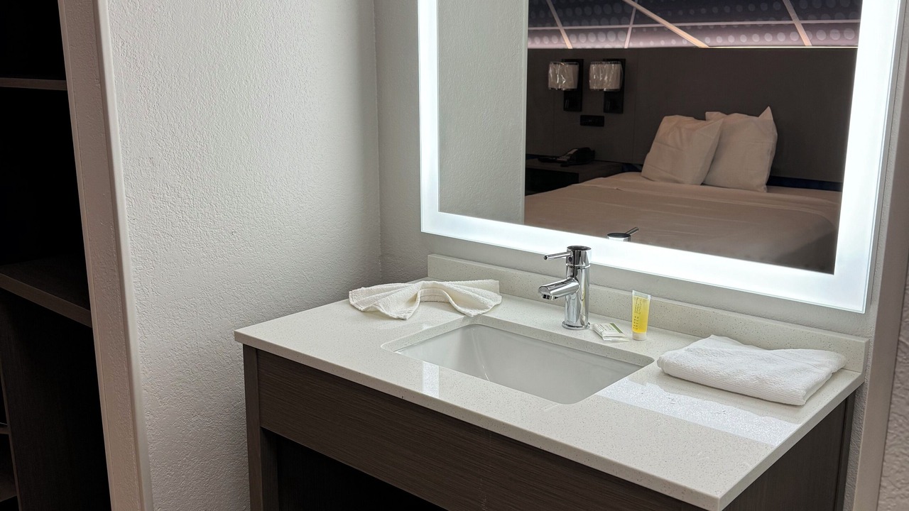 Photo of Bathroom in Harvey