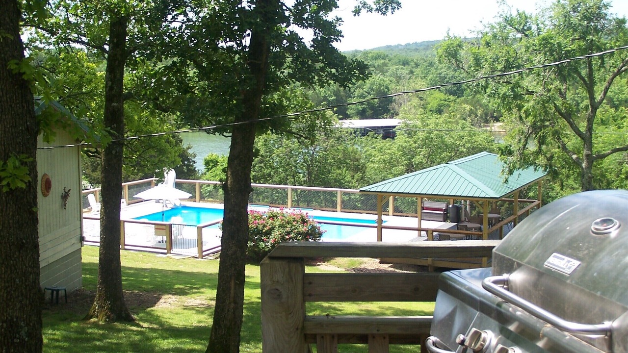 Photo of Outdoor in Branson West
