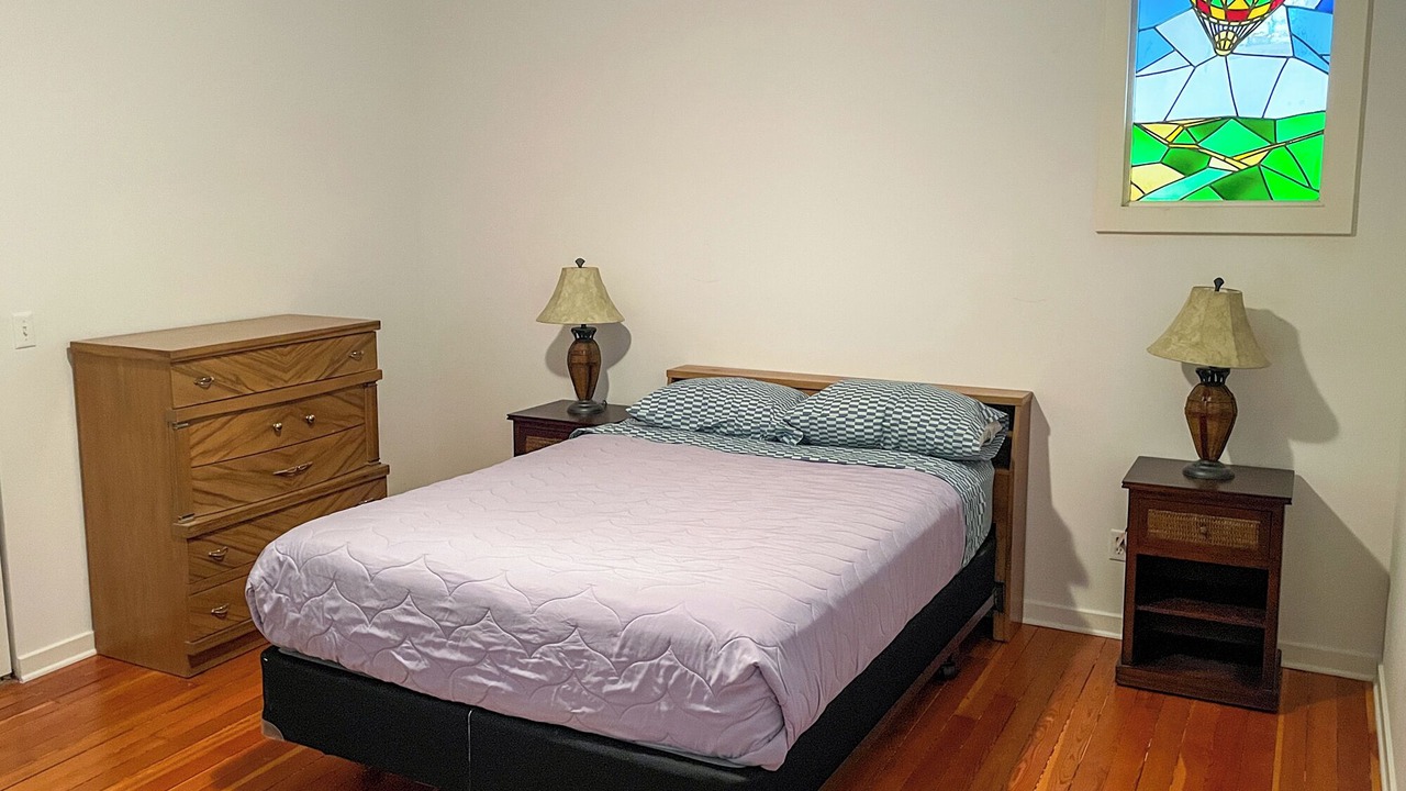 Photo of Bedroom in Downtown Kenosha