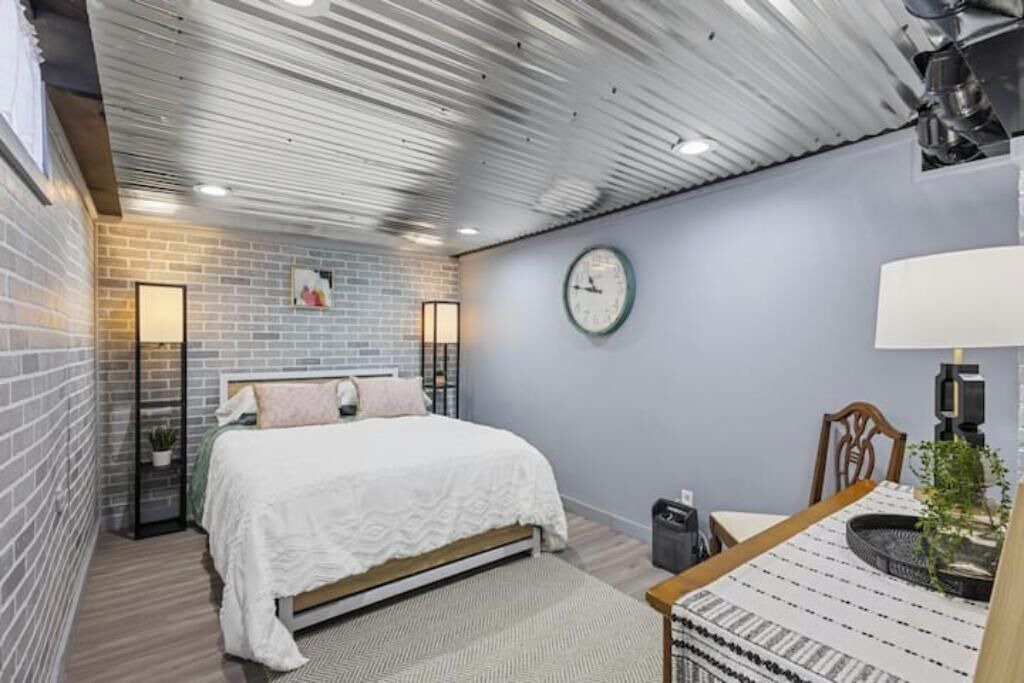 Photo of Bedroom in Milwaukee