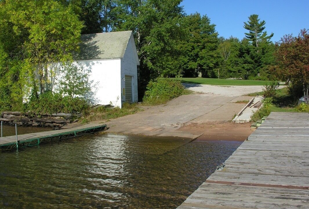 Photo of Others in Washburn