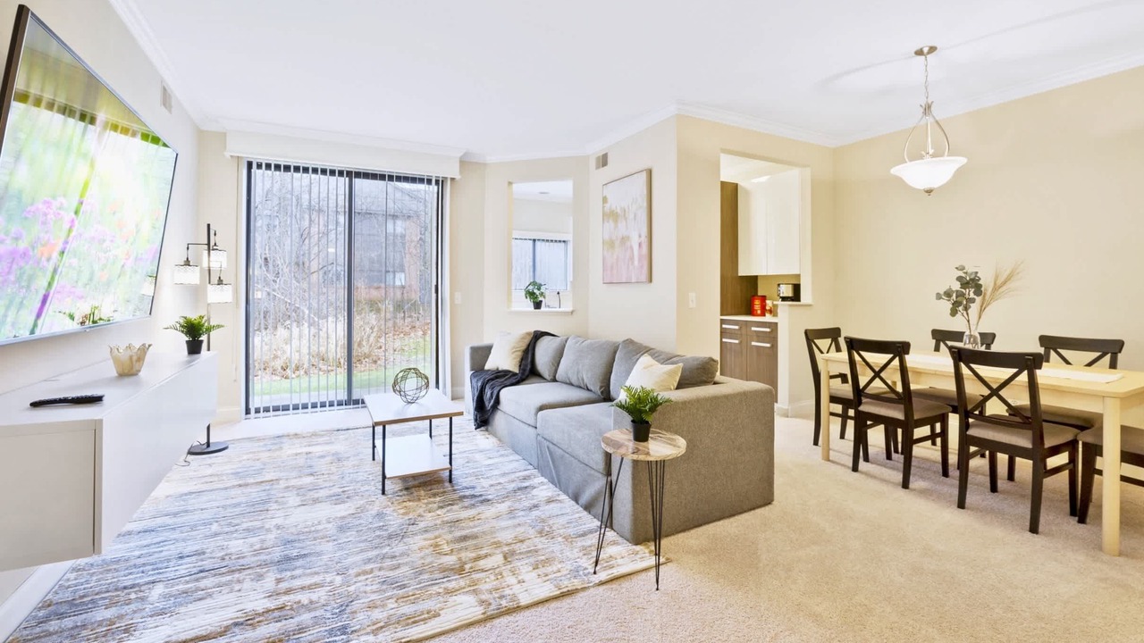 Photo of Livingroom in Novi