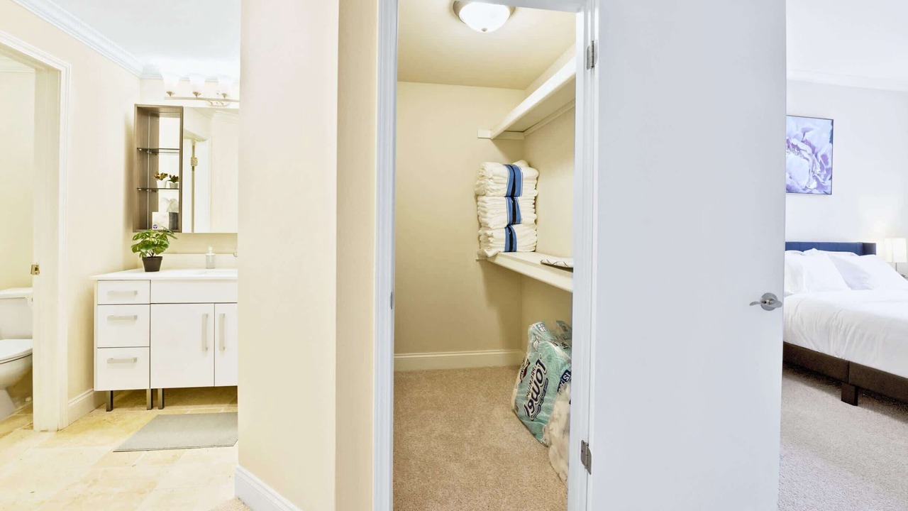 Photo of Bedroom in Novi