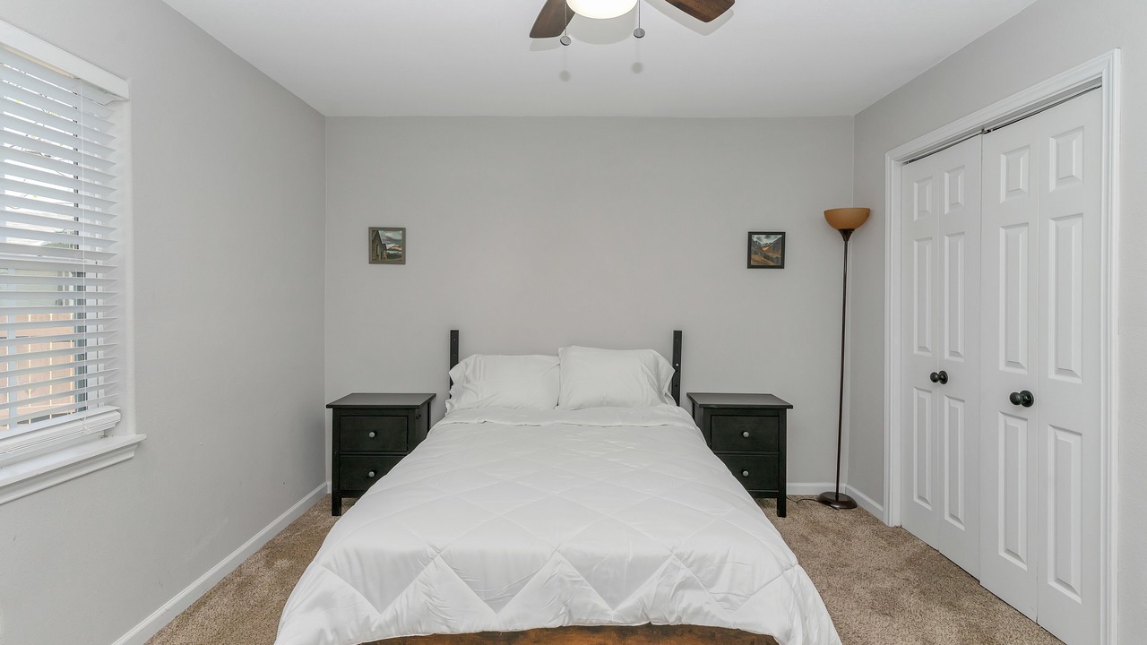 Photo of Bedroom in Grand Prairie
