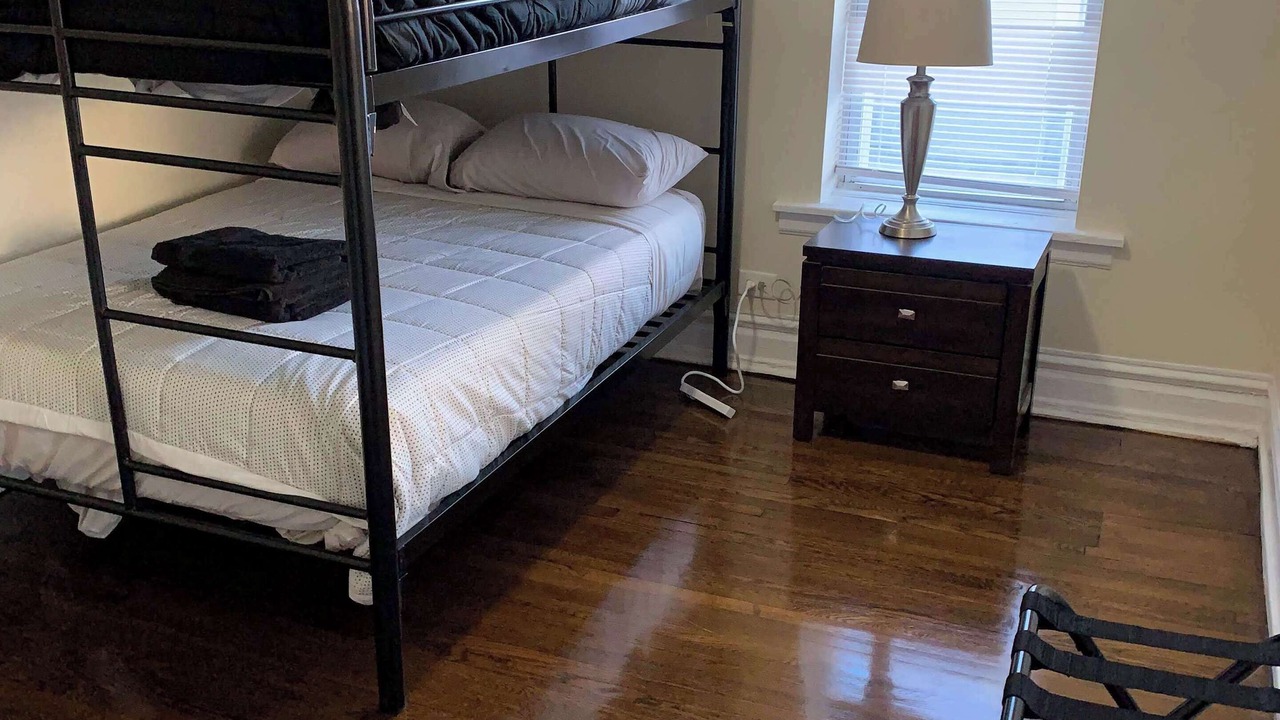 Photo of Bedroom in Edgewater Beach
