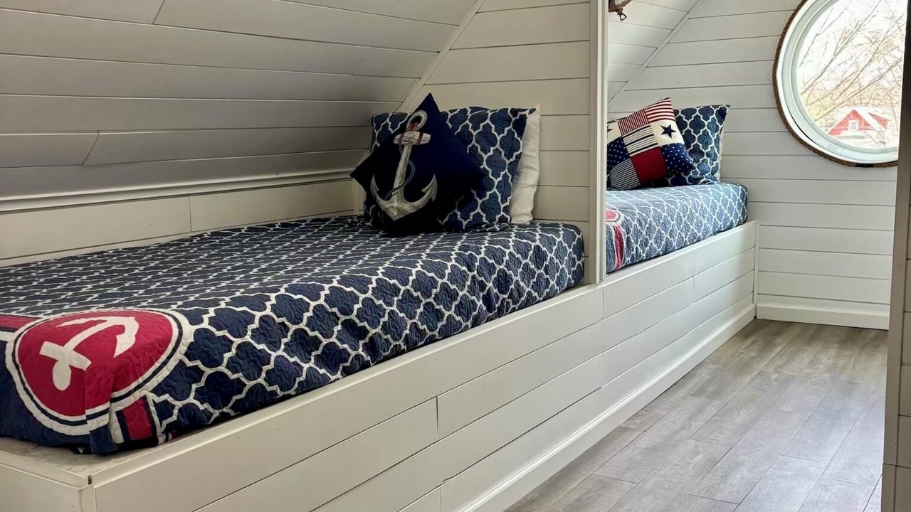 Photo of Bedroom in Ludington