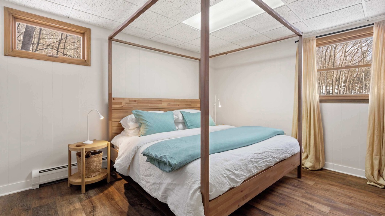 Photo of Bedroom in Frankfort
