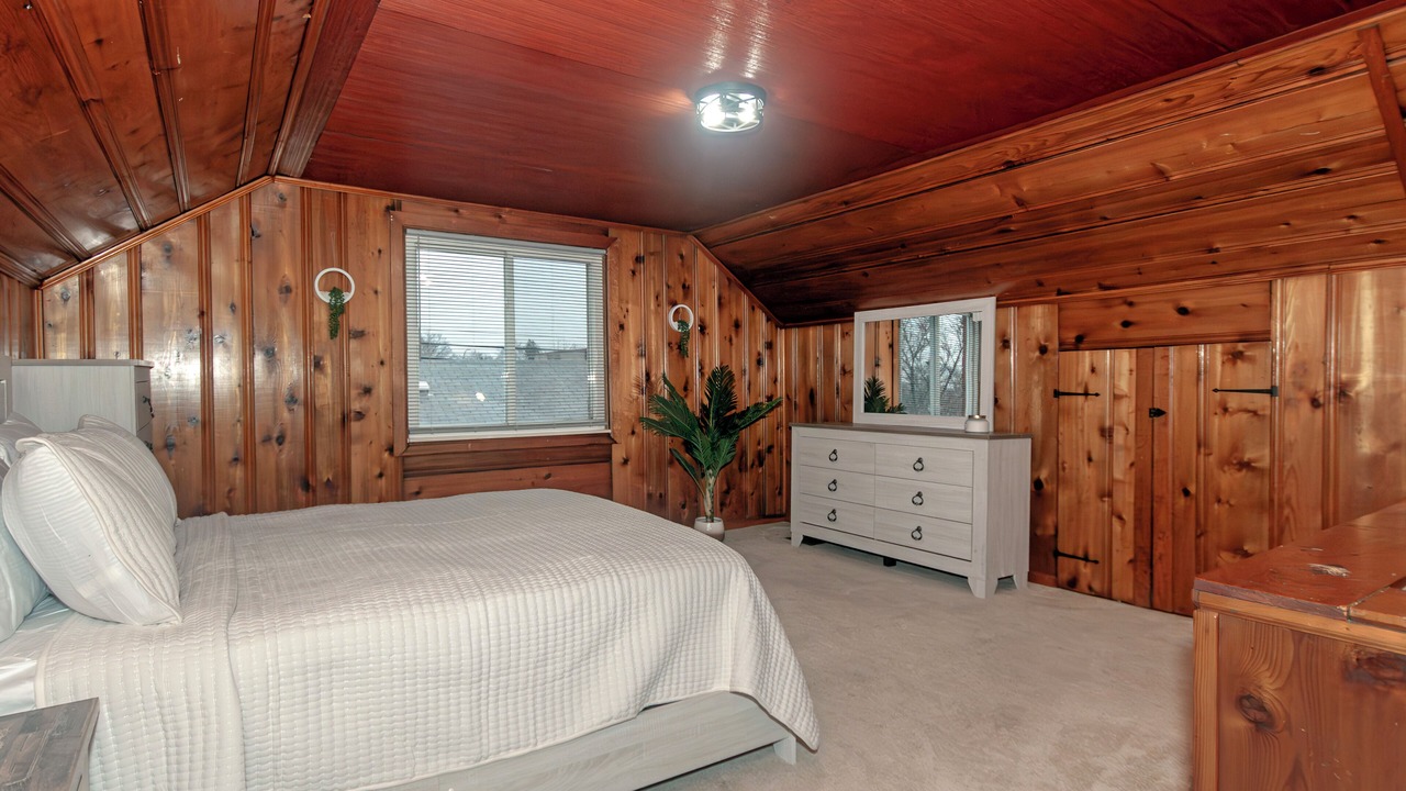 Photo of Bedroom in Allen Park