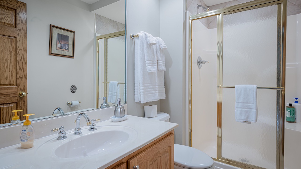 Photo of Bathroom in The Galena Territory