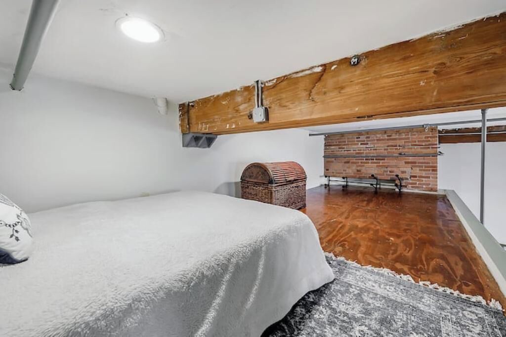 Photo of Bedroom in Detroit