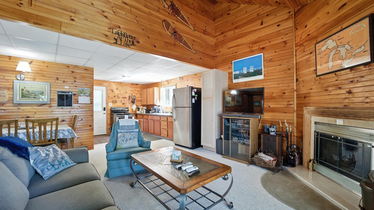 Photo of Livingroom in Wolverine