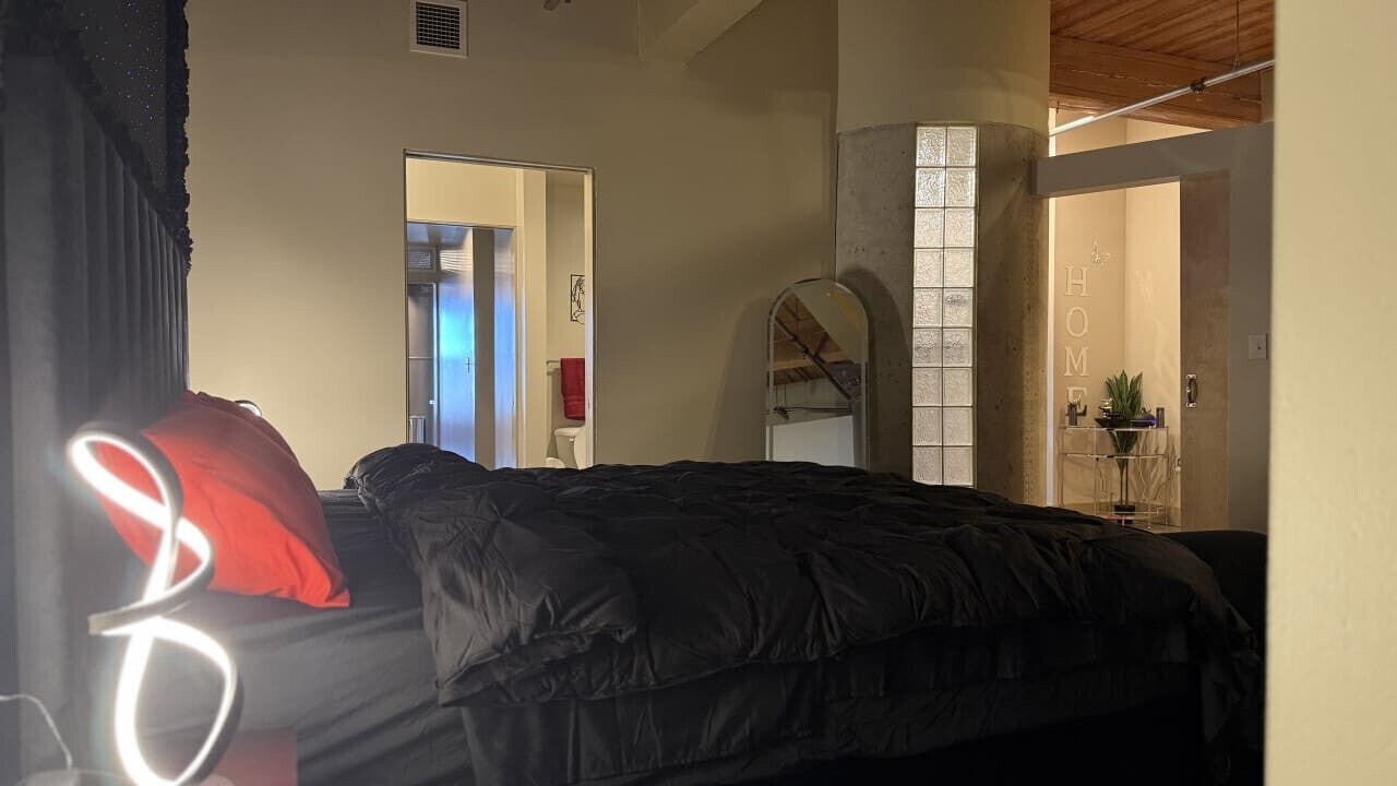 Photo of Bedroom in Downtown West