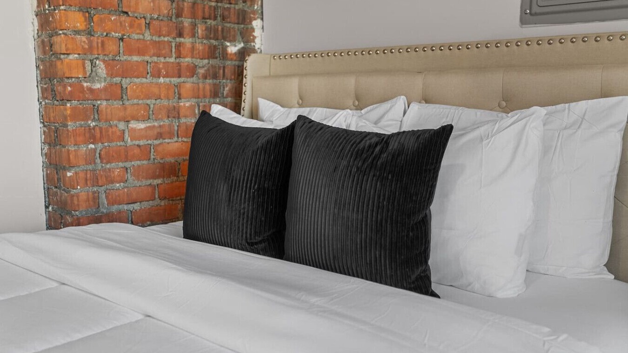 Photo of Bedroom in New Center Detroit