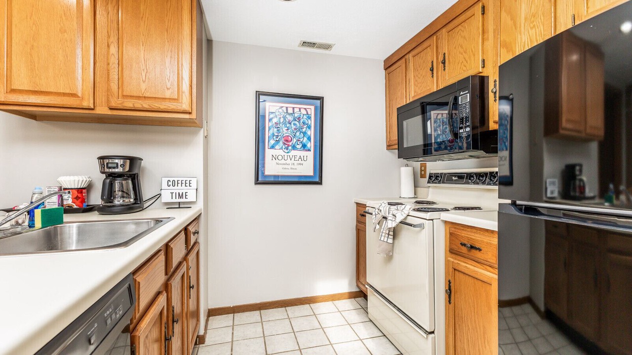 Photo of Kitchen in The Galena Territory