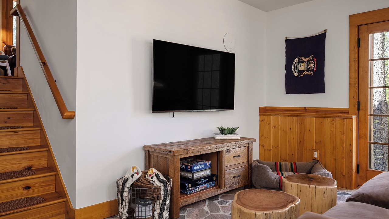 Photo of Livingroom in Thompsonville