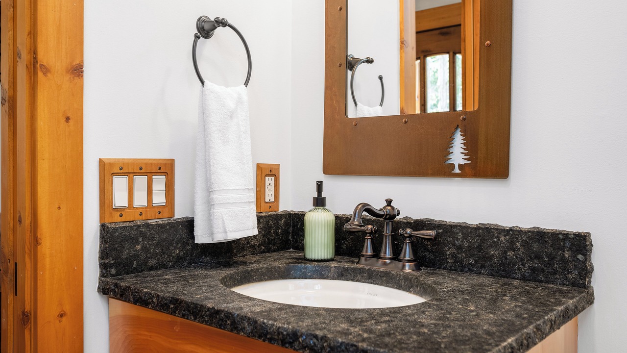 Photo of Bathroom in Thompsonville