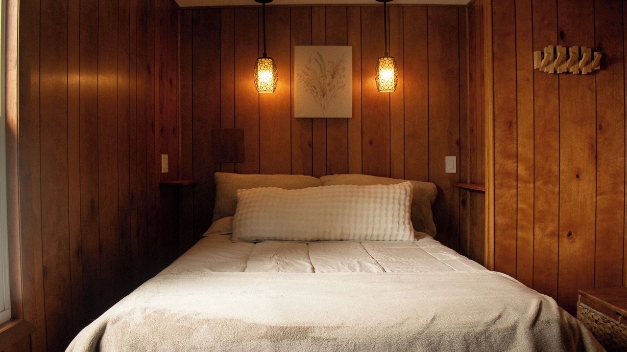 Photo of Bedroom in Carp Lake