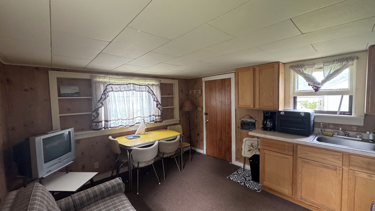 Photo of Livingroom in Eagle River