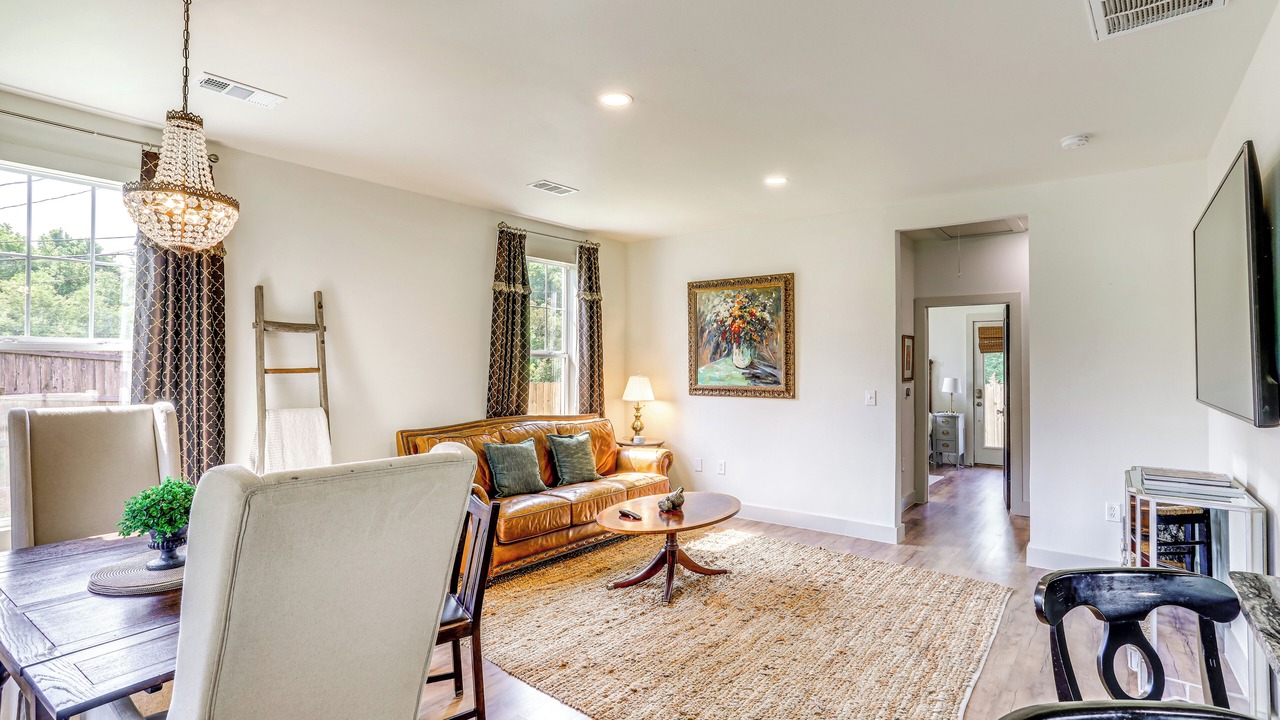 Photo of Bedroom in South Baton Rouge