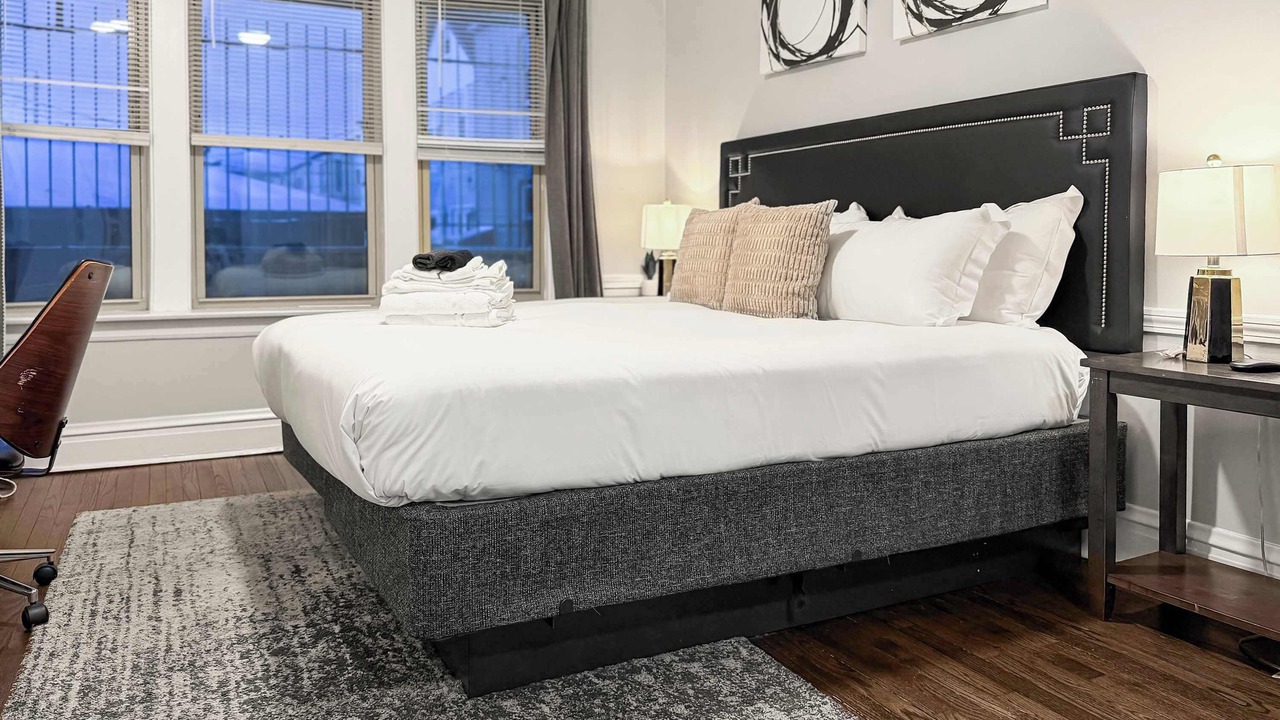 Photo of Bedroom in Avondale