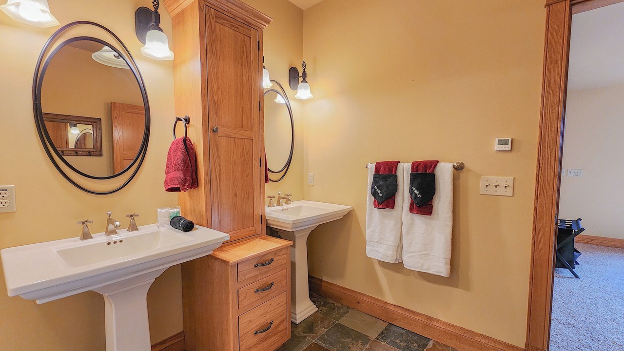Photo of Bathroom in The Galena Territory