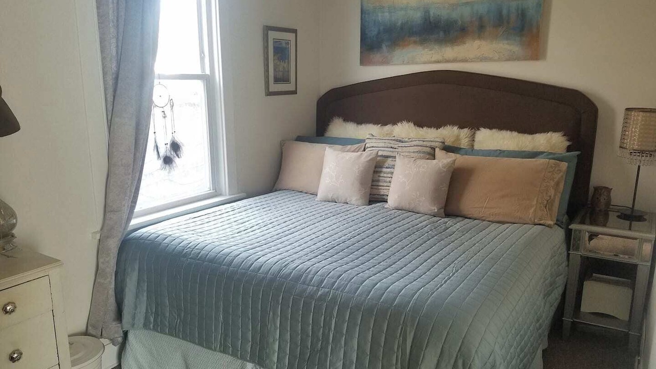 Photo of Bedroom in Berwyn