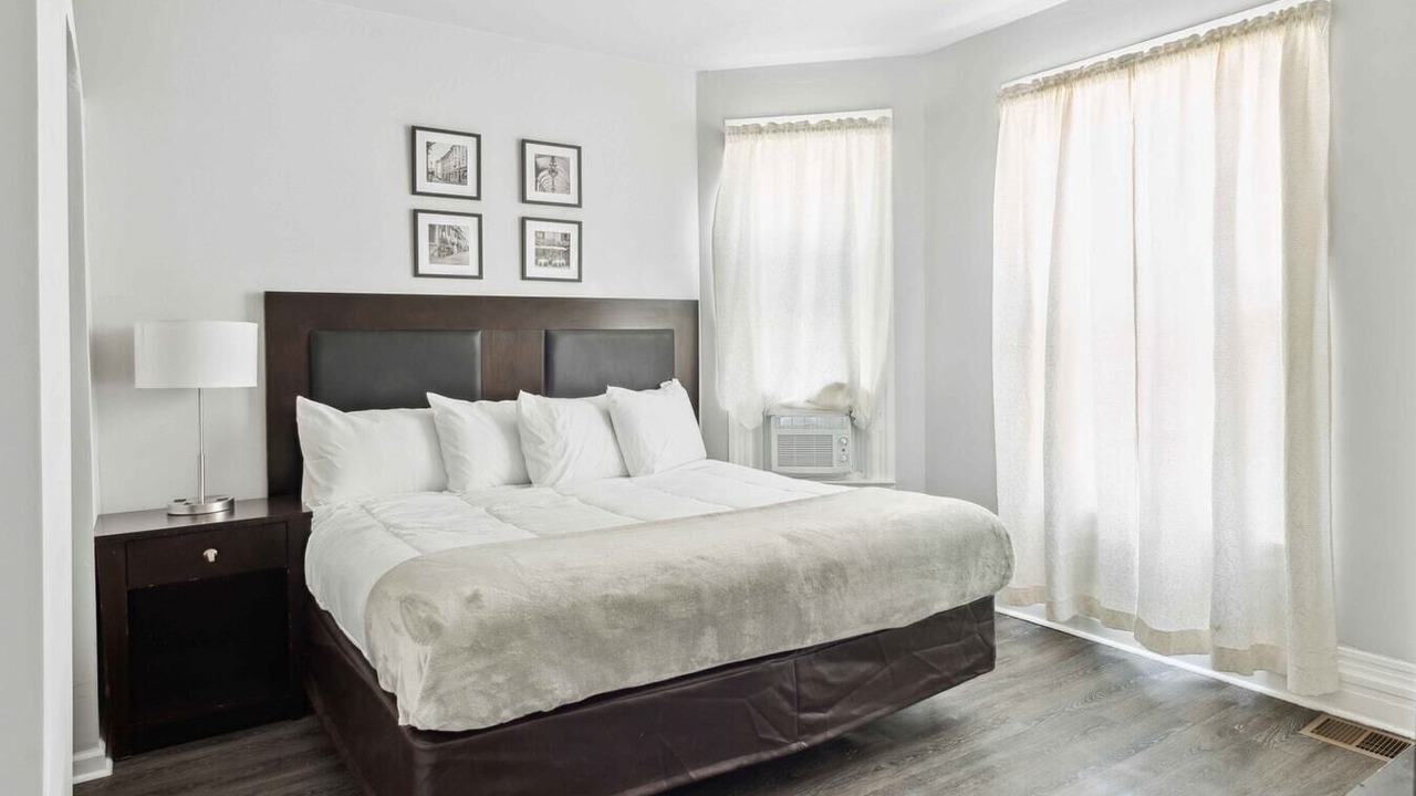 Photo of Bedroom in Mexicantown - Southwest Detroit