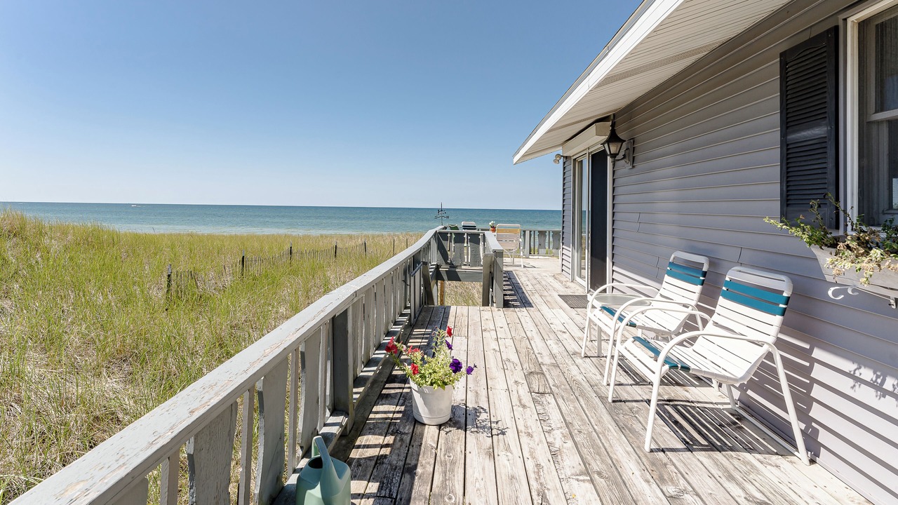Photo of Patio Balcony in Spring Lake
