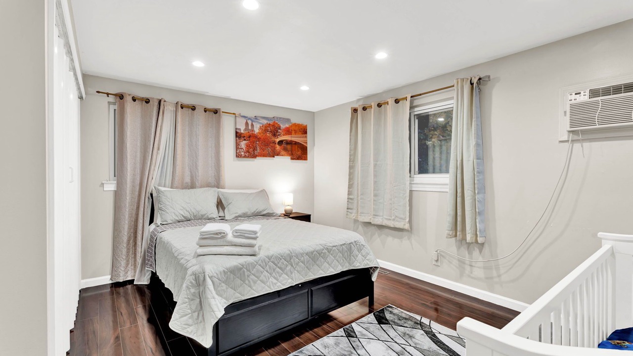 Photo of Bedroom in Auburn Hills