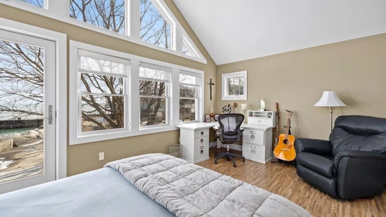 Photo of Bedroom in Huron