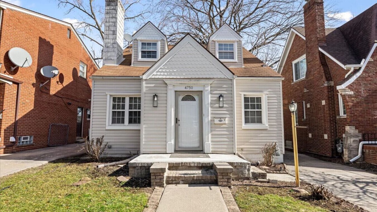 Photo of Outdoor in Dearborn