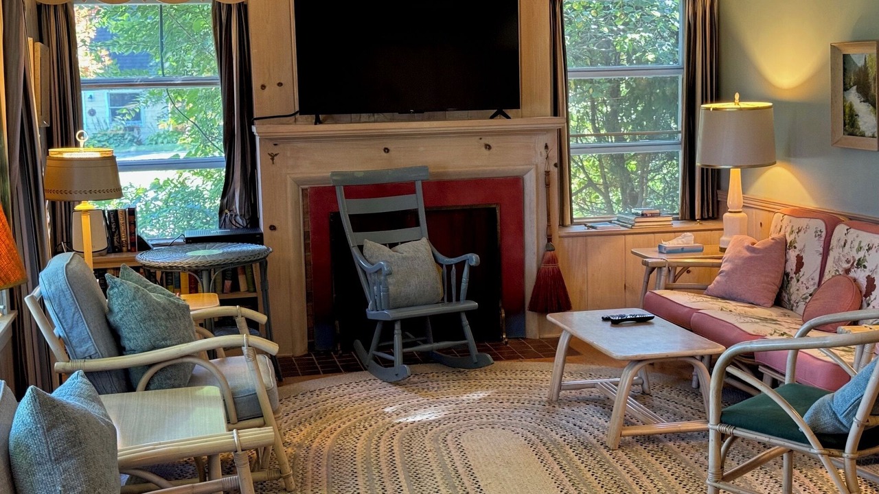 Photo of Livingroom in Lake Leelanau