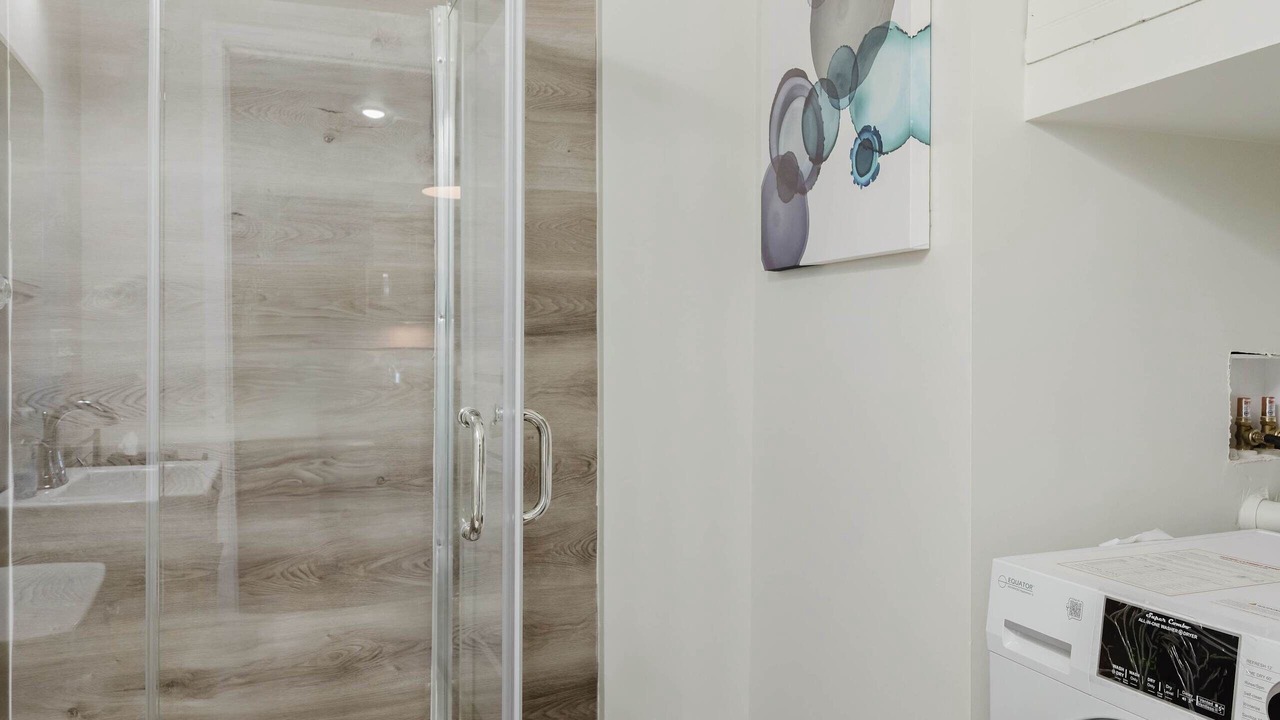 Photo of Bathroom in New Center Detroit