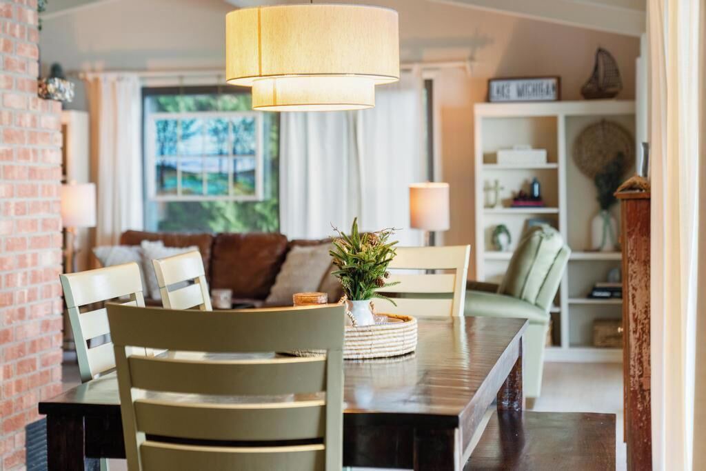 Photo of Livingroom in Harbor Springs