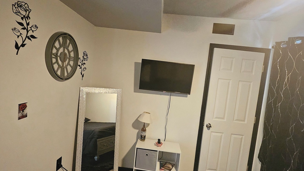 Photo of Bedroom in Detroit