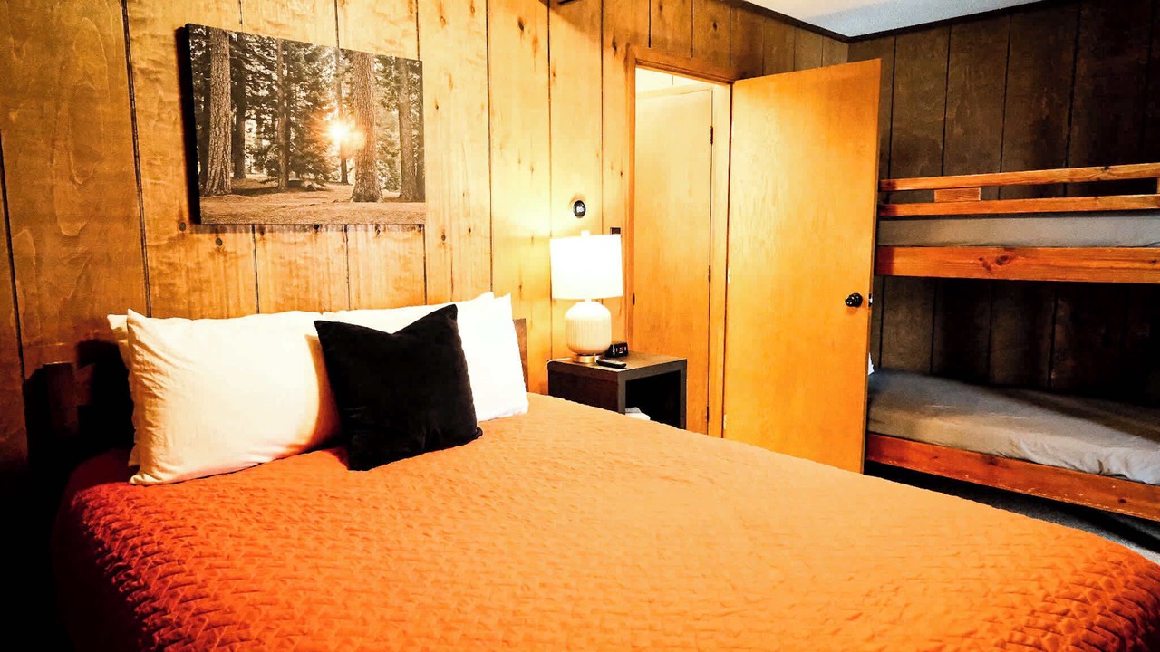 Photo of Bedroom in Bessemer